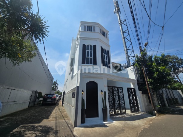 Dijual Rumah Brand New Kemang, Prime Location Harga Negotiable (Nb) Dijual Rumah Brand New Kemang, Prime Location Harga Negotiable (Nb)