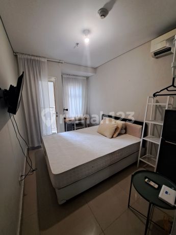 Disewakan Per Bulan Kamar Studio Apartemen Madison Park Furnished Lokasi Strategis Dekat dengan Mall Central Park, Neo Soho, Mall Taman Anggrek Citra Land dan Universitas Tarumanegara, Kampus Ukrida, Podomoro University Disewakan Per Bulan Kamar Studio Apartemen Madison Park Furnished Lokasi Strategis Dekat dengan Mall Central Park, Neo Soho, Mall Taman Anggrek Citra Land dan Universitas Tarumanegara, Kampus Ukrida, Podomoro University
