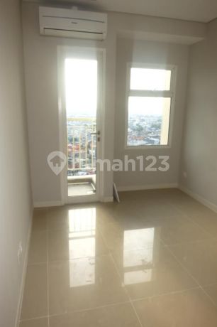 Disewakan Tahunan Unit Studio Unfurnished Apartemen Madison Park Lokasi Strategis Dekat dengan Mall Central Park
