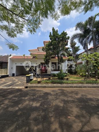 Murah Rumah Siap Huni Posisi Depan Taman Dalam Cluster Graha Taman Sektor 9 Bintaro Jaya