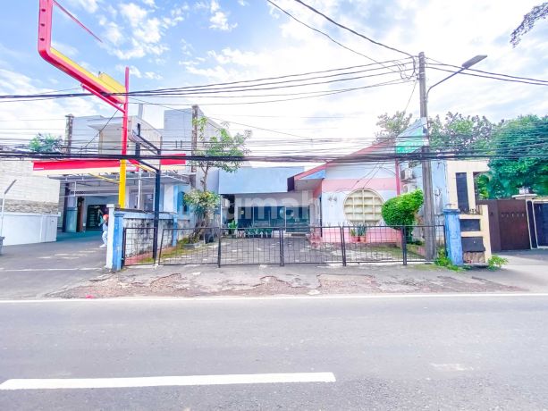 Spacious Strategic House 6 Minutes to Ampera 2 Toll Gate Ready to Occupancy J42096 Spacious Strategic House 6 Minutes to Ampera 2 Toll Gate Ready to Occupancy J42096