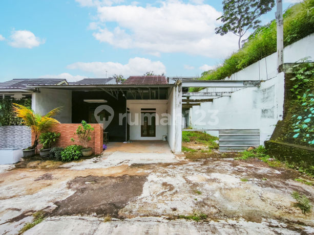 Rumah LT 156 SHM 10 Menit ke Metropolitan Mall Cileungsi Siap KPR J-30722 Rumah LT 156 SHM 10 Menit ke Metropolitan Mall Cileungsi Siap KPR J-30722