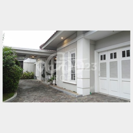 Jual Rumah Mewah SHM di Cipayung, Jakarta Timur Jual Rumah Mewah SHM di Cipayung, Jakarta Timur