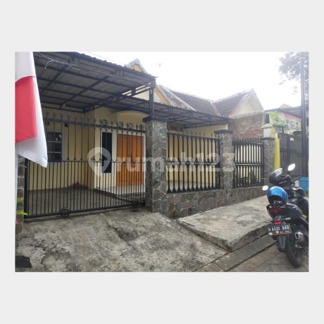 Jual Sewa Rumah Bagus di Perum Graha Gardenia, Malang