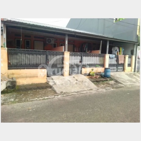 Rumah Bagus SHM di Komplek Bappenas Sawangan, Depok Jawa Barat Rumah Bagus SHM di Komplek Bappenas Sawangan, Depok Jawa Barat