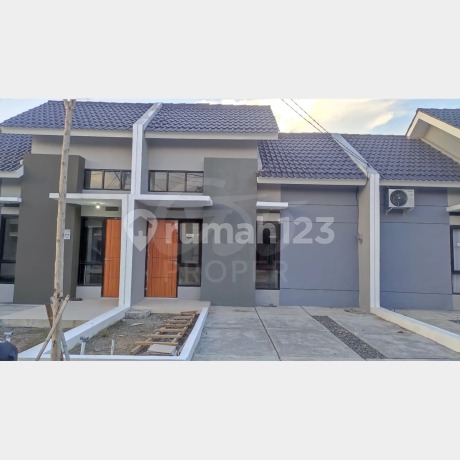 Sell House Cluster in Perum Surya Breeze, Gedangan District, Sidoarjo Regency, East Java