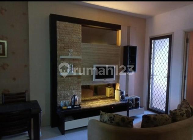 Apartemen Pakuwon City East Coast Lantai Rendah, Full Furnished Apartemen Pakuwon City East Coast Lantai Rendah, Full Furnished