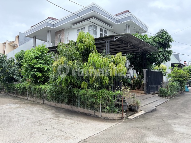 Jual Rumah Hoek Siap Huni LT 299M2 di Imperial Gading Anti Banjir Jual Rumah Hoek Siap Huni LT 299M2 di Imperial Gading Anti Banjir