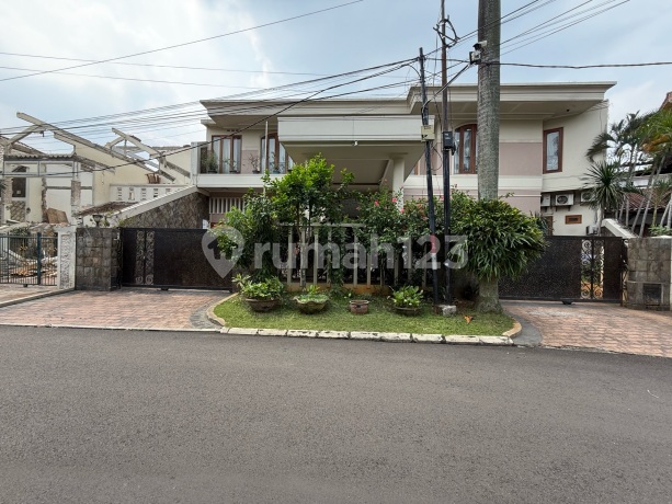 Murah Jual Nego Cepat Rumah Mewah+ Pool 634M2 di Pondok Indah