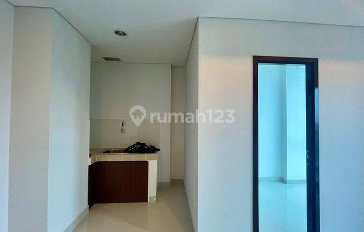 Dijual Apt Baru Capitol Park Salemba 2br Kosongan