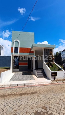 Rumah Baru Di Villa Bukit Tidar Malang Rumah Baru Di Villa Bukit Tidar Malang