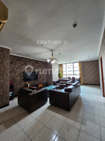Apartemen Pangeran Jayakarta 3+1 BR City View Furnished Apartemen Pangeran Jayakarta 3+1 BR City View Furnished