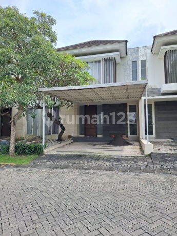 Pelican Hill Northwest Lake Park Citraland House, West Surabaya