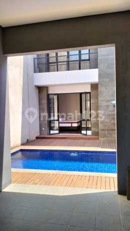 Rumah Mewah Lokasi Strategis Cluster Emerald Cove Summarecon Gading Serpong Rumah Mewah Lokasi Strategis Cluster Emerald Cove Summarecon Gading Serpong