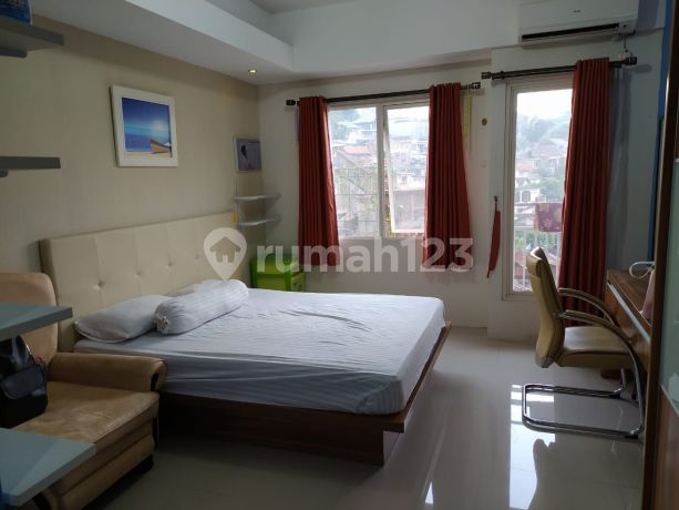 Very Cheap Well-Maintained Furnished Studio Apartment at Gallery Ciumbuleuit 2 Bandung