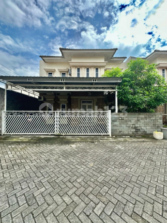 Dijual Rumah Full Furnished Medan sunggal