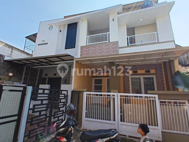 Jual Cepat Rumah 2 Lantai Lokasi Graha Bukit Raya Cilame 500