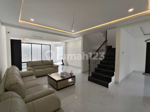 New House in Bintaro Jaya Sector 9 New House in Bintaro Jaya Sector 9