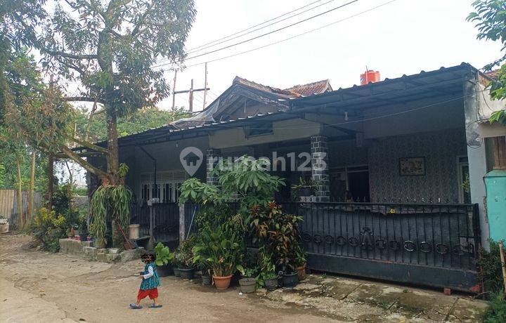 12912 Rumah Strategis Lingkungan Nyaman di Gading Junti Asri