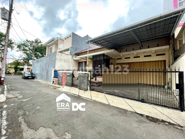 Rumah Krakatau Dekat PGRI Tengah Kota Semarang