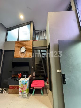 Rumah Full Furnish Grand Duta City - Cluster East Manhattan, Ada Kolam Renang!