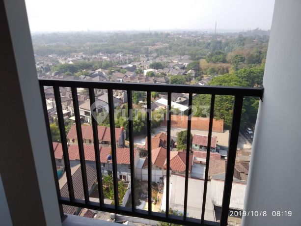 Apartemen tipe Studio minimalis rapih siap pakai Parkland Avenue Bagus Semi Furnished Apartemen