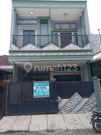 Rumah 2 Lantai Di Arcadia Daan Mogot