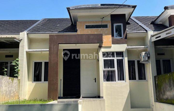 Dijual Rumah Kristal Garden Residence Siap Huni Bagus