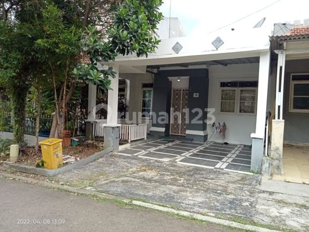 Dijual Cepat Rumah di Taman Besakih Sentul City SHM Dijual Cepat Rumah di Taman Besakih Sentul City SHM