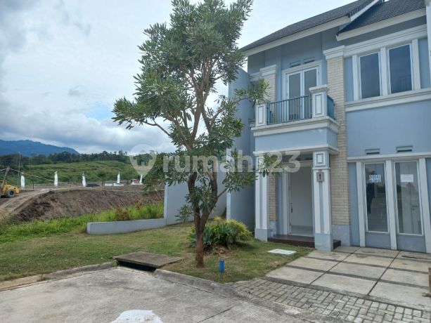 For Quick Sale: Green Mountain View House, G. Pancar, SHM
