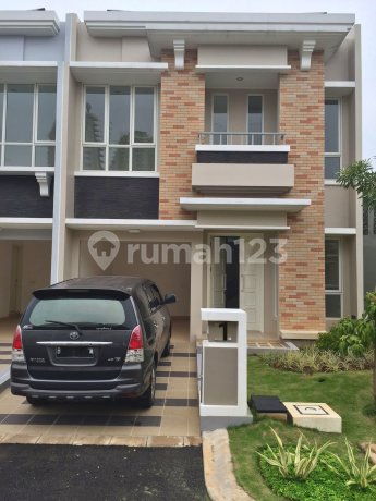 2-story House in Summarecon Serpong