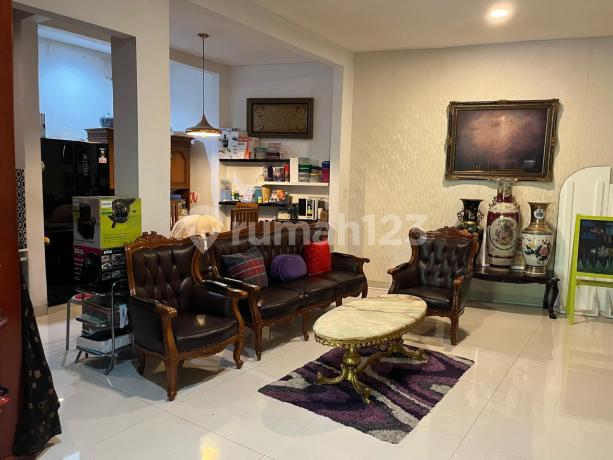 Rumah Siap Huni Dalam Cluster Dekat Sekolah Al Azhar Bintaro 