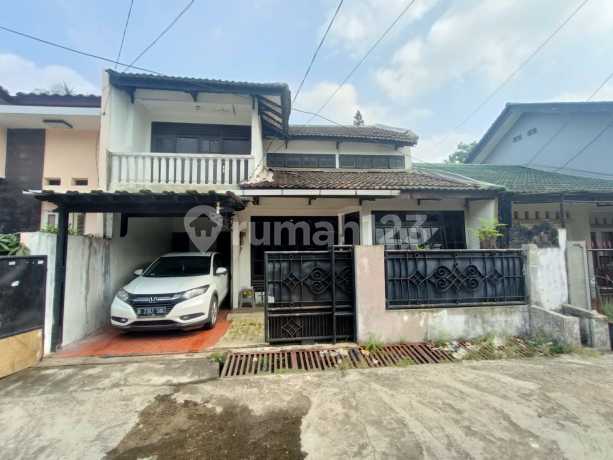 Dijual Rumah Di Taman Kedaung Ciputat Dekat Jalan Raya 