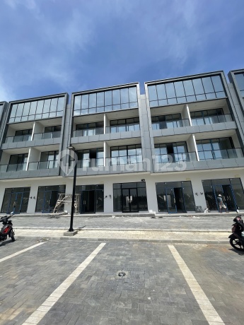 Disewakan Ruko Mega Kuningan Pik2 Dekat Patung Naga