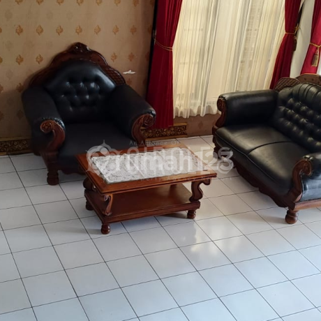 Rumah Bagus Unfurnished di Dago Asri, Bandung