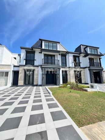 Premium 2-Story House for Sale in the Heart of Makassar City