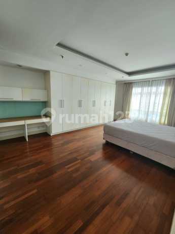 Apartemen Pantai Mutiara Tower Damar Sea View Full Marmer