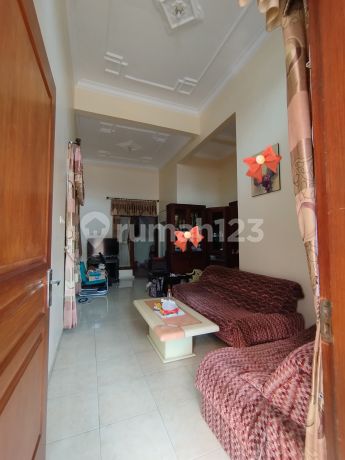 Dijual Rumah Di.karanglo Land Singosari, ********, 