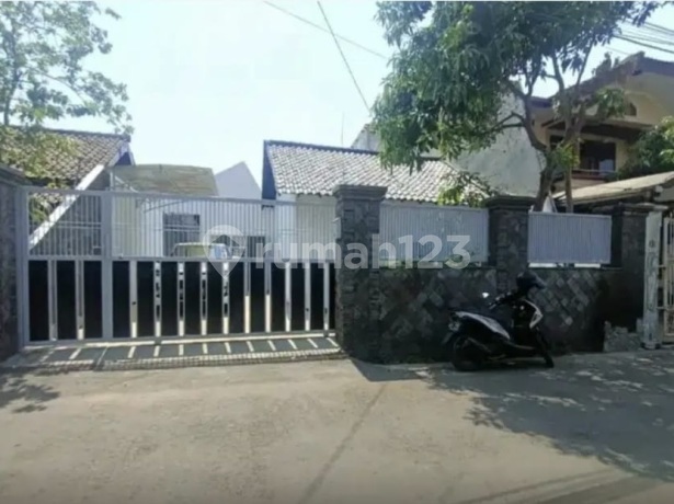 Murah! Rumah Jln Pln Ciateul Tengah Kota Bandung Terawat Murah! Rumah Jln Pln Ciateul Tengah Kota Bandung Terawat