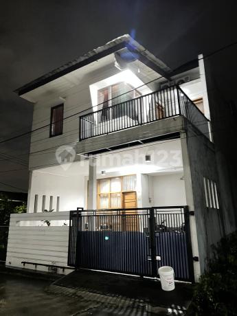 Affordable Negotiable 2-Story House in Permata Arcamanik Complex.
