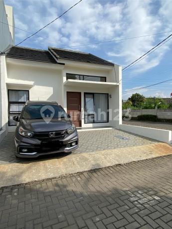 Rumah Hook Terawat Di Grand Pinus Regency Soekarno Hatta Bandung Rumah Hook Terawat Di Grand Pinus Regency Soekarno Hatta Bandung