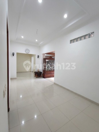 Rumah 2 Lantai Siap Huni Dekat Studio Alam Tvri Depok