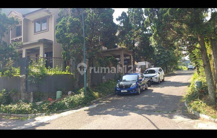 Dijual Rumah Hitung Tanah Saja Lokasi Elite Setraduta Cemara Bandung