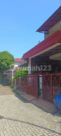 Rumah di Villa Ilhami Karawaci 02 Lantai Jual Cepat Siap Huni