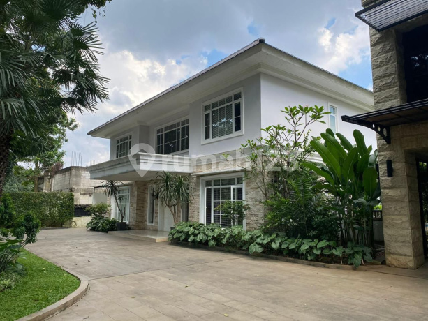 Rumah Mewah di Lippo Central Karawaci Jual Rumah Mewah di Lippo Central Karawaci Jual