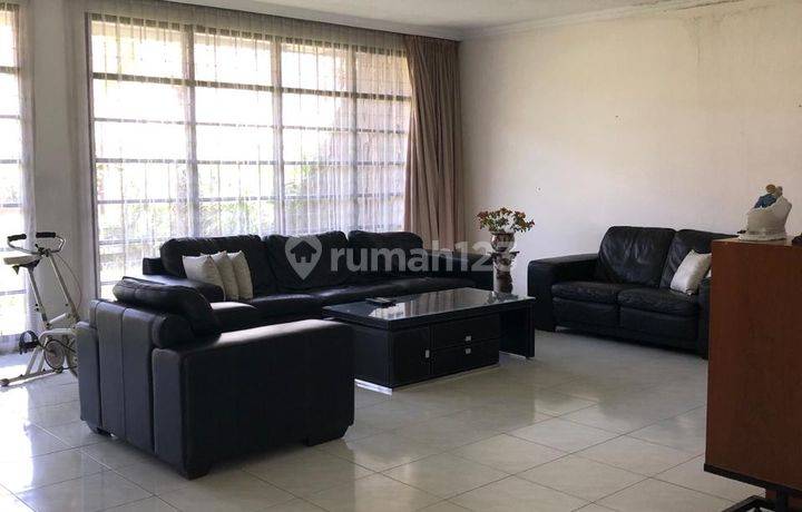 Rumah Dijual Bagus Semi Furnish di Cipaganti Permai, Bandung