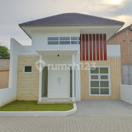 Rumah Inden Strategis Dekat Kampus UMY & Al Azhar World School 