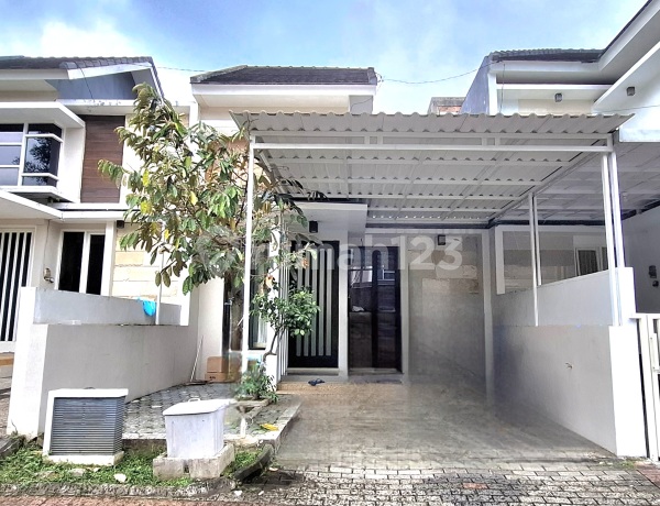 Rumah Cantik di Villa Dieng Residence Malang Rumah Cantik di Villa Dieng Residence Malang