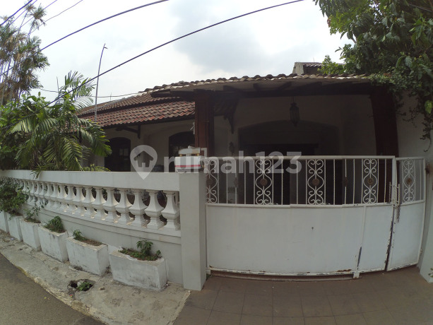 Rumah Klasik Bendi Tanah Kusir Jaksel Dijual Cepat