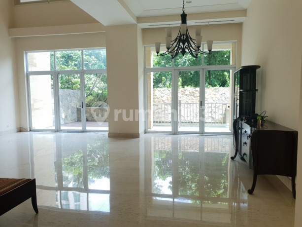 Town House Pakubuwono Residences